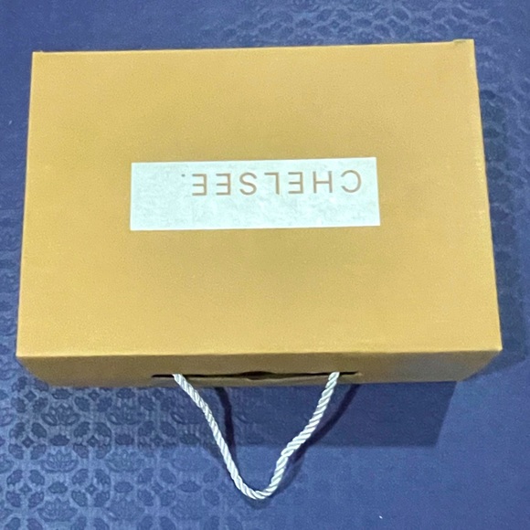 MOONDUST  Women’s Sandal  ( Cognac ) Size 7 NWT - Picture 4 of 5